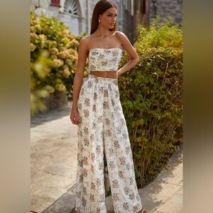 ✨Alamour The Label Floral Samar Set (JUST THE PANTS) Size Small